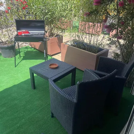 Apartament Studio Belle Vue, Jacuzzi, Piscine, Terrasse Avec Vue, Climatise *